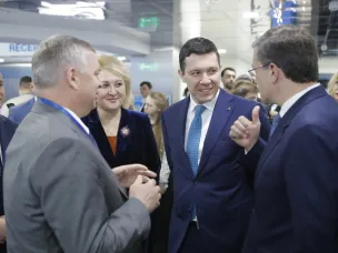 Глеб Никитин представил нижегородскую модель развития индустрии детских товаров на Всероссийском конгрессе в Москве