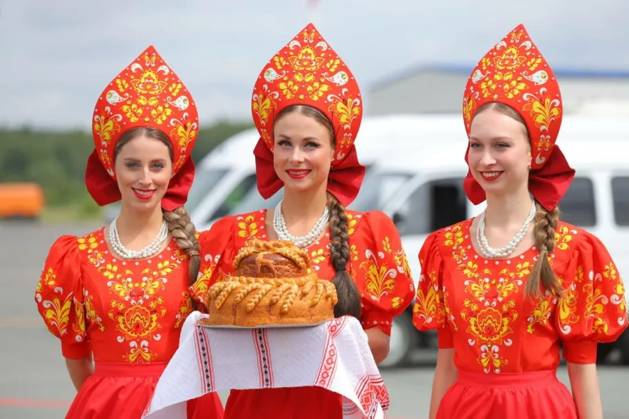 Валентина Матвиенко и Наталья Кочанова прибыли в Нижний Новгород